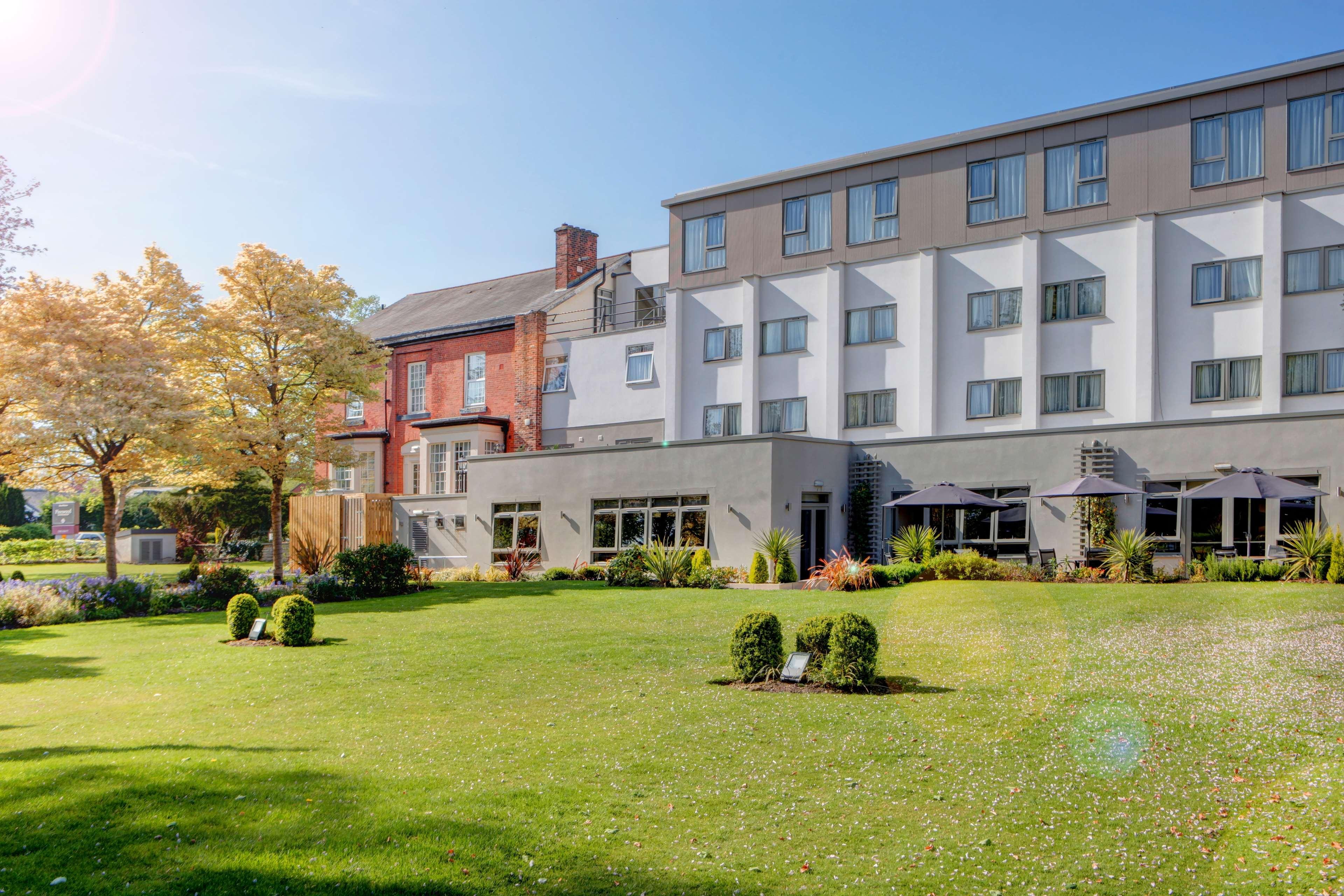 Best Western Plus Pinewood Manchester Airport-Wilmslow Hotel Dış mekan fotoğraf