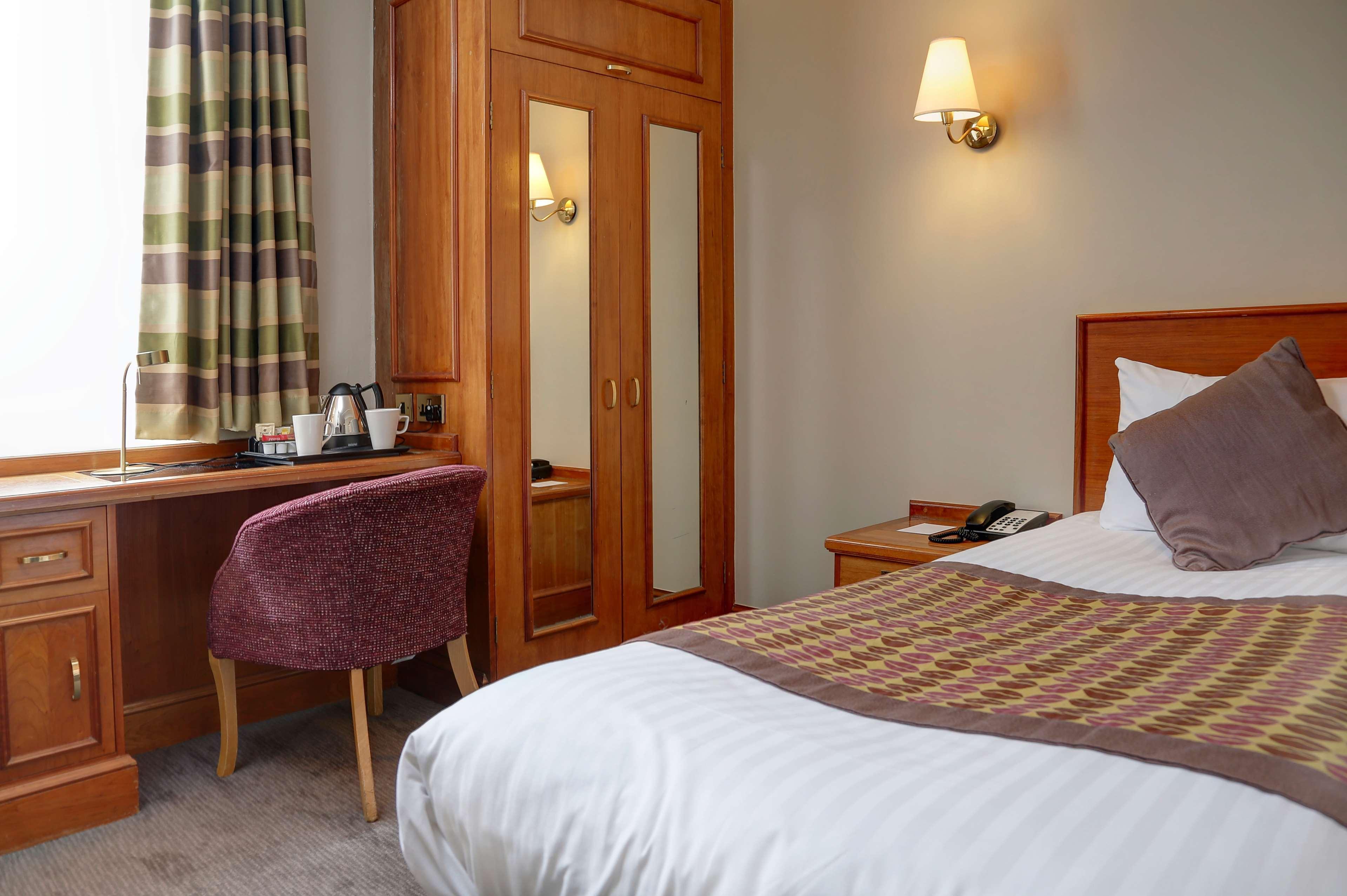 Best Western Plus Pinewood Manchester Airport-Wilmslow Hotel Dış mekan fotoğraf