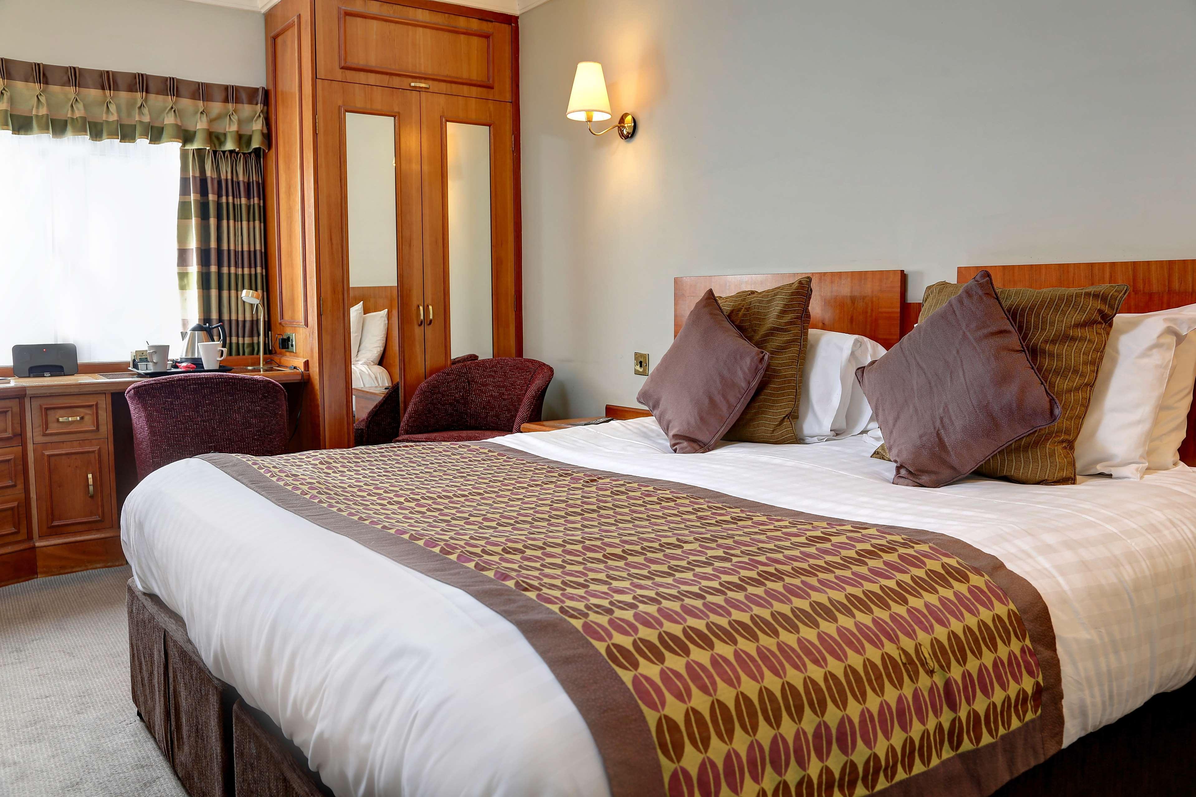 Best Western Plus Pinewood Manchester Airport-Wilmslow Hotel Dış mekan fotoğraf