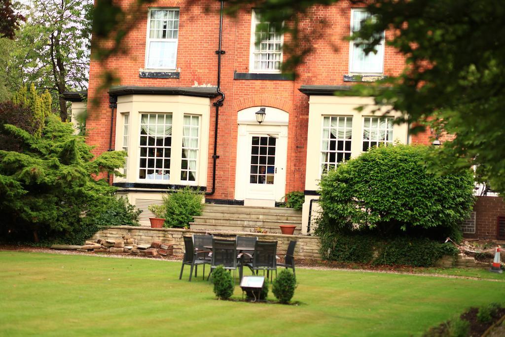 Best Western Plus Pinewood Manchester Airport-Wilmslow Hotel Dış mekan fotoğraf